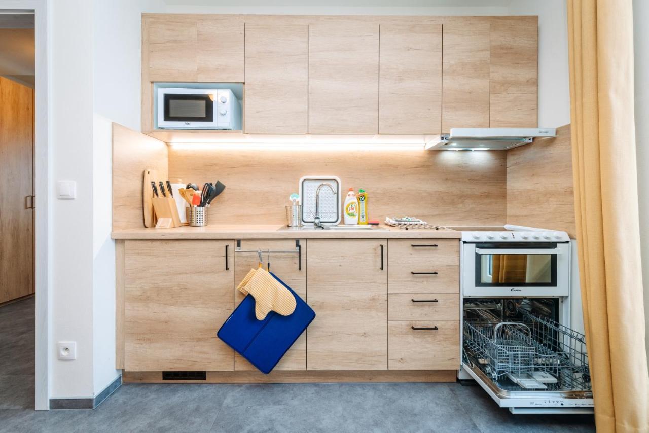 Aura V By Mountain Ways Apartment Bozi Dar Luaran gambar