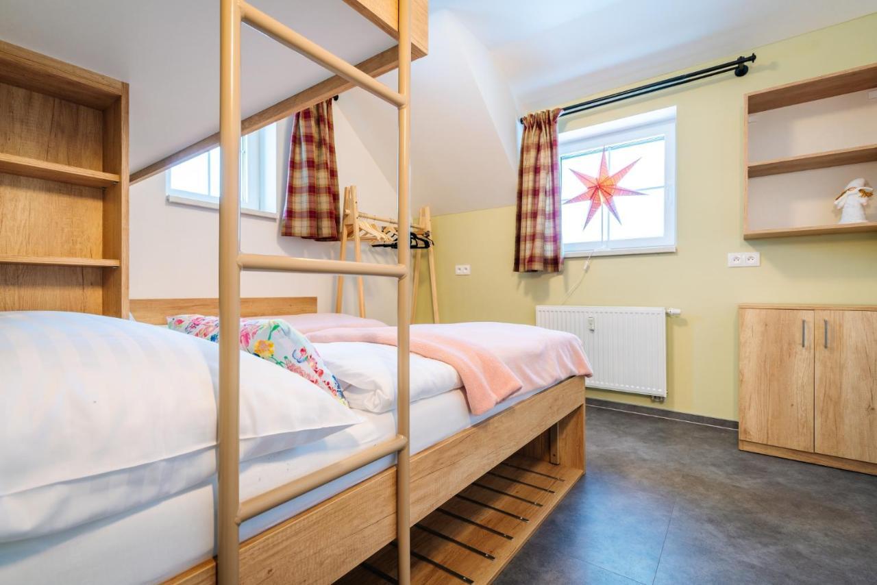 Aura V By Mountain Ways Apartment Bozi Dar Luaran gambar