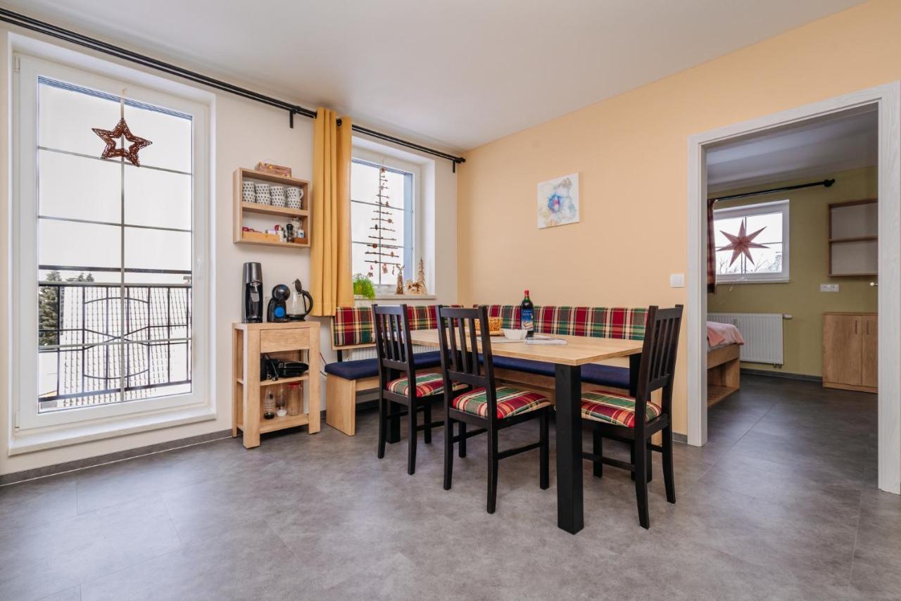 Aura V By Mountain Ways Apartment Bozi Dar Luaran gambar