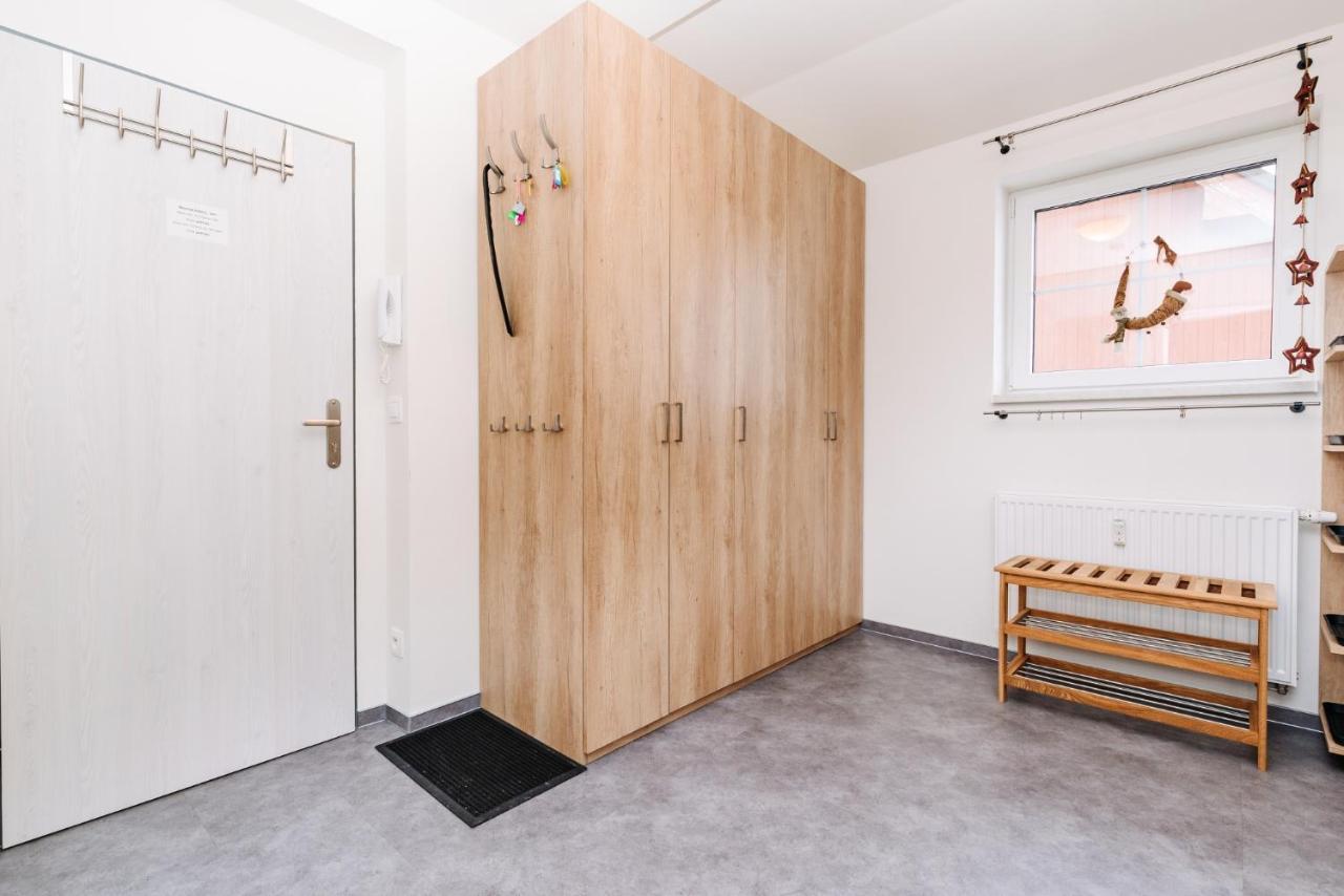 Aura V By Mountain Ways Apartment Bozi Dar Luaran gambar